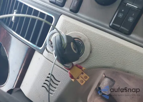 2010 Ford Taurus Sel z USA, uszkodzony, nr VIN 1FAHP2EW9AG156396